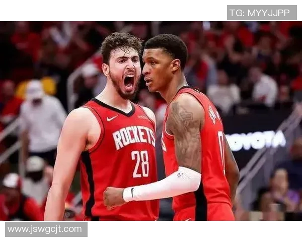 2004年NBA经典对决火箭队与老鹰队精彩录像回顾与分析