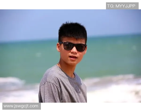 篮球明星淮滨的成长之路与辉煌成就揭秘，激励无数年轻球员追逐梦想